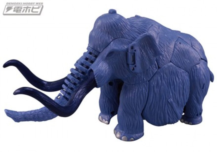 LG EX Legends Blue Big Convoy   Official Images Of Beast Wars Neo Lucky Draw Color Scheme Due Out In February  (2 of 6)